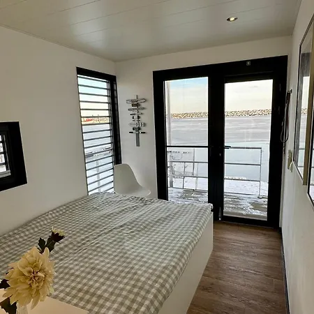 Hausboot In - Floating 44 Boot 8 بيت للعطل *