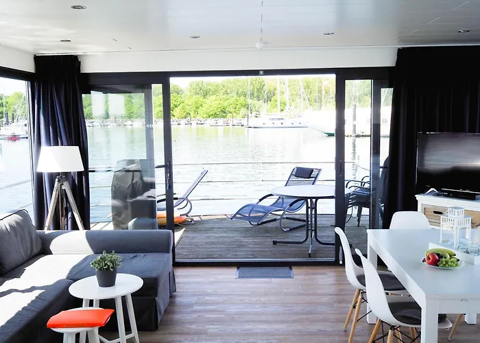 Hausboot In - Floating 44 Boot 8